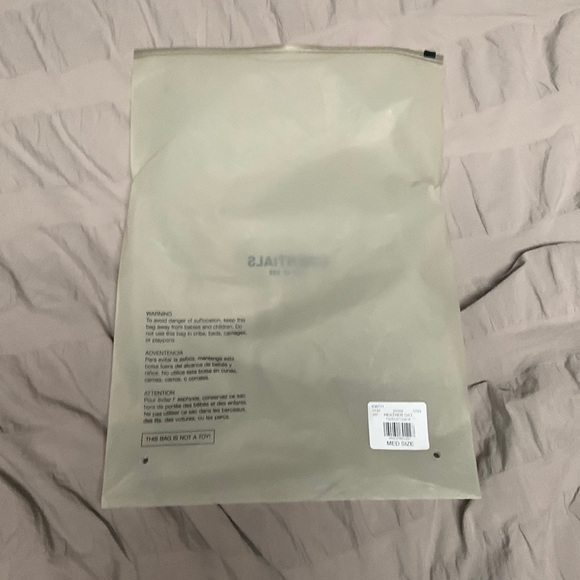 ESSENTIALS sweat pants - Picture 6 of 9